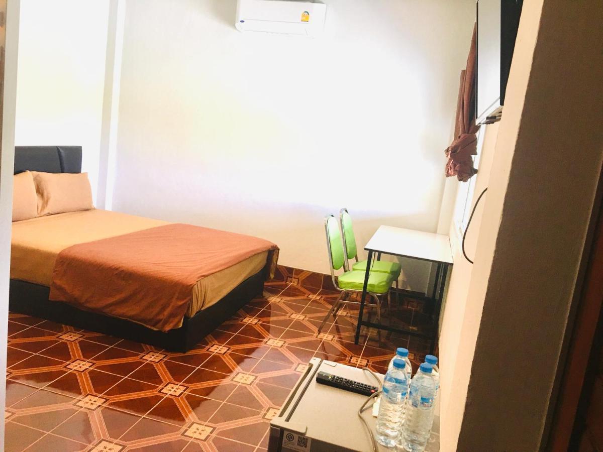 Appartement Saeng Tai Amphawa à Samut Songkhram Extérieur photo