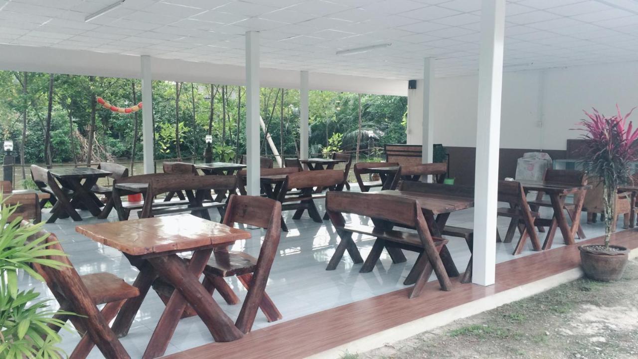 Appartement Saeng Tai Amphawa à Samut Songkhram Extérieur photo